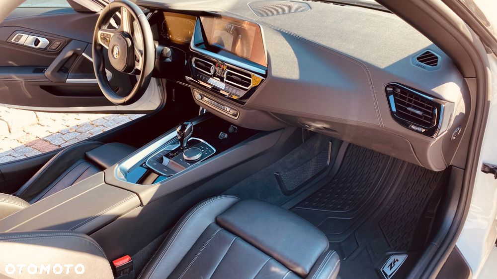 BMW Z4 20i sDrive Sport Line sport - 13