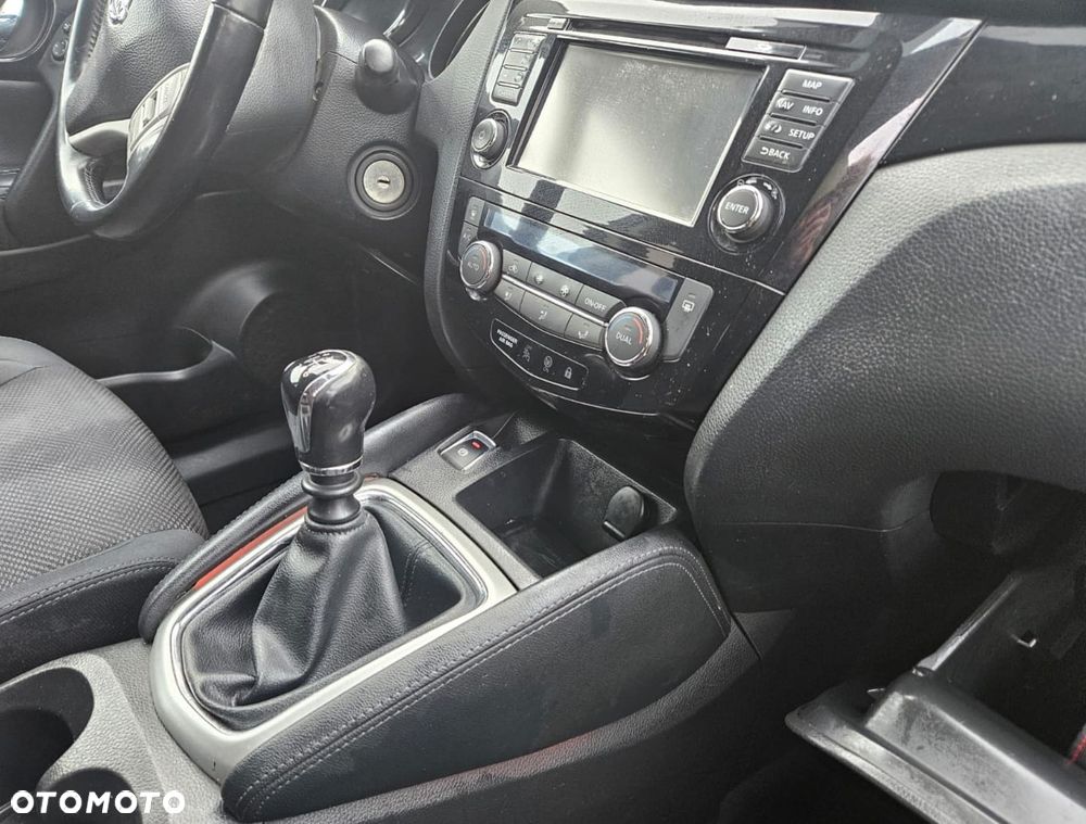 Nissan Qashqai 1.6 dCi Tekna S&S - 23