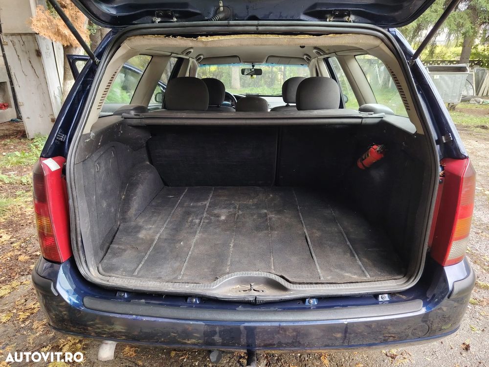Ford Focus 1.8TDDI - 13