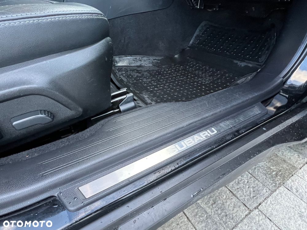 Subaru Outback 2.0D Exclusive Lineartronic - 15