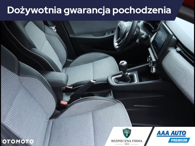 Renault Clio - 10