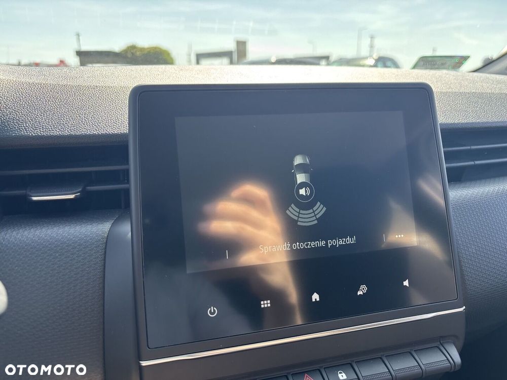 Renault Clio - 29