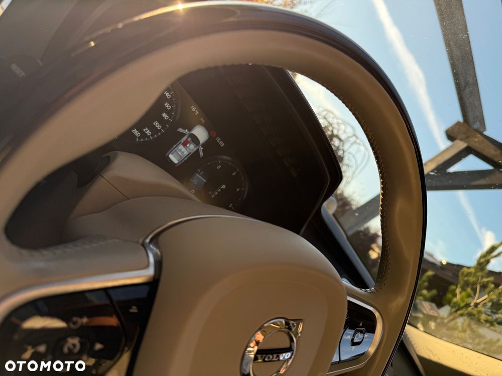 Volvo XC 90 D5 AWD Inscription - 34