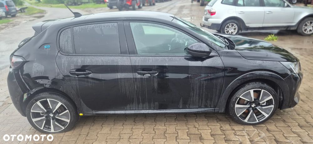 Peugeot 208 GT Line - 10
