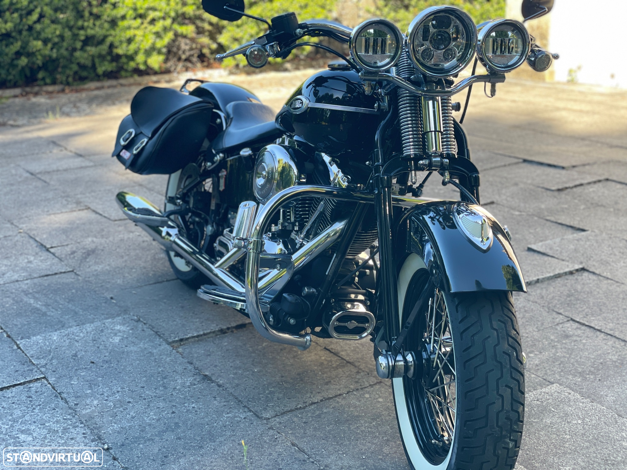 Harley-Davidson FLSTS Springer - 18