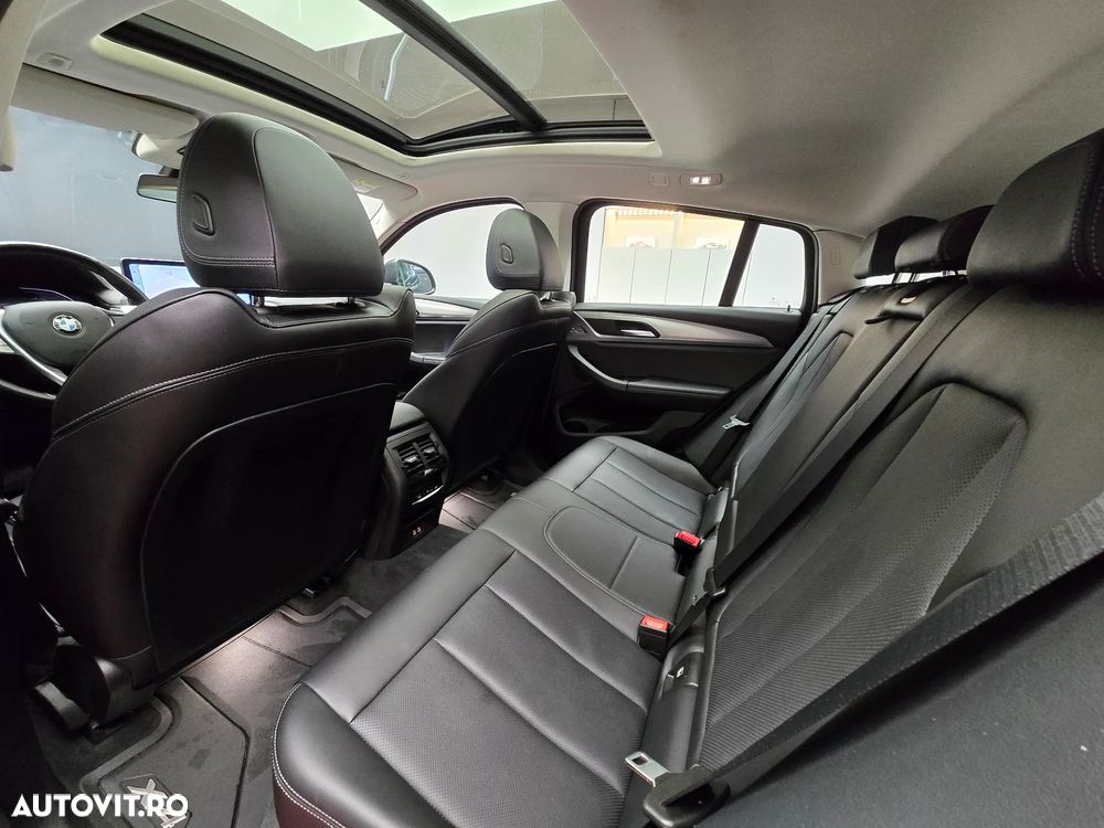 BMW X4 xDrive20i AT xLine - 19