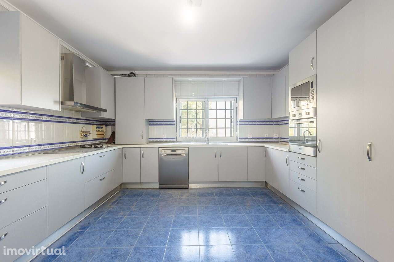 Moradia com vista deslumbrante sobre o rio Tâmega, localizada em Maure - Grande imagem: 4/49