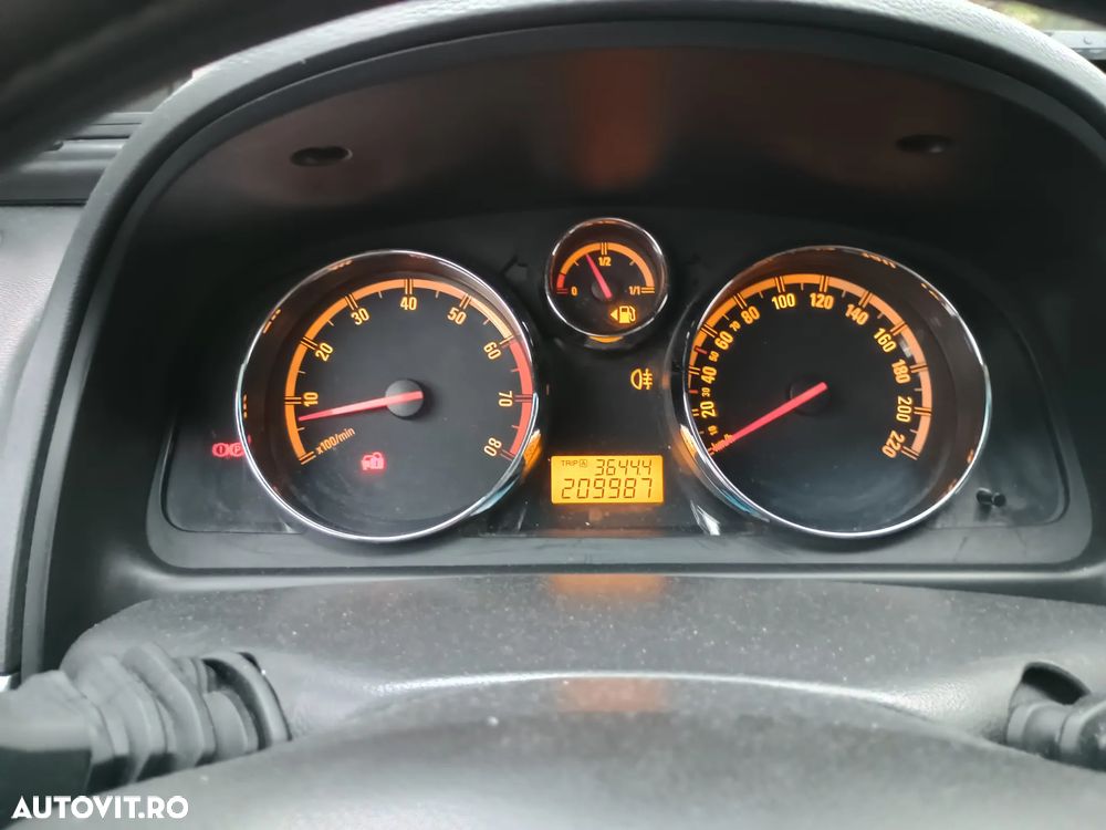 Opel Antara 2.4 Essentia - 4