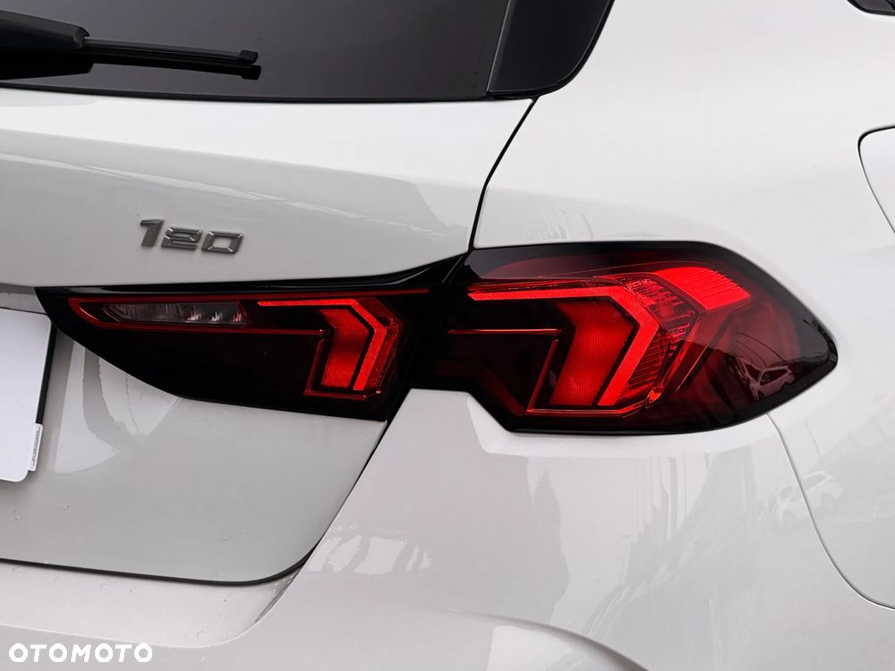 BMW Seria 1 120 - 10