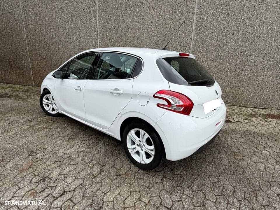 Peugeot 208 1.6 e-HDi Active - 2