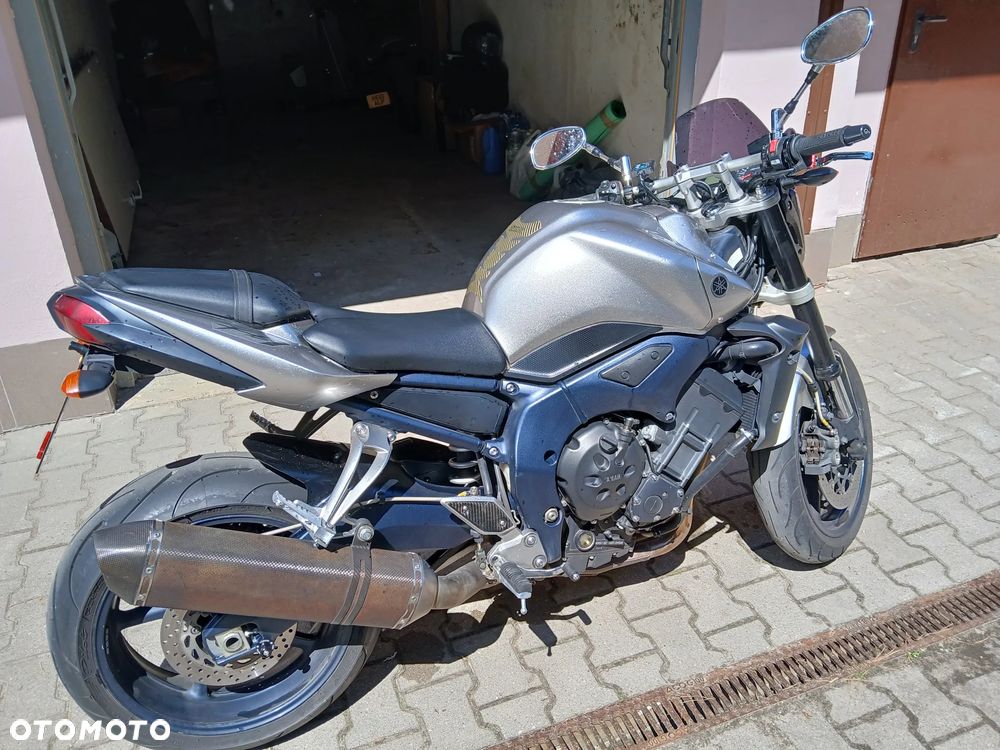 Yamaha FZ - 5