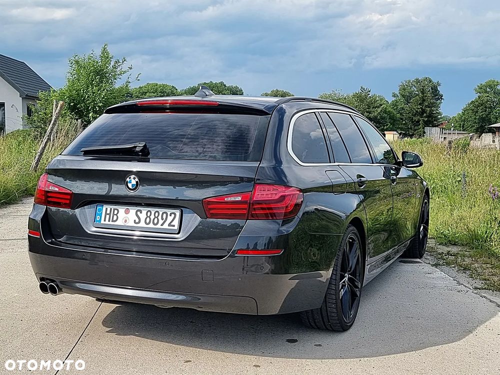 BMW Seria 5 520d Luxury Line sport - 10
