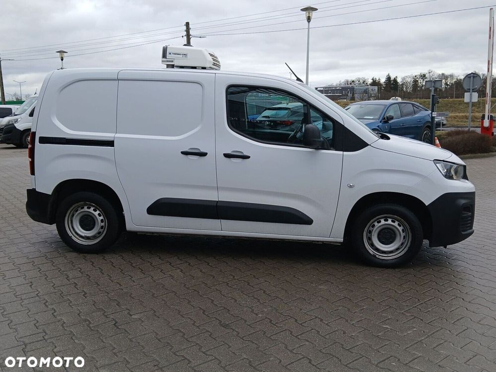Peugeot partner CHŁODNIA L1 - 4