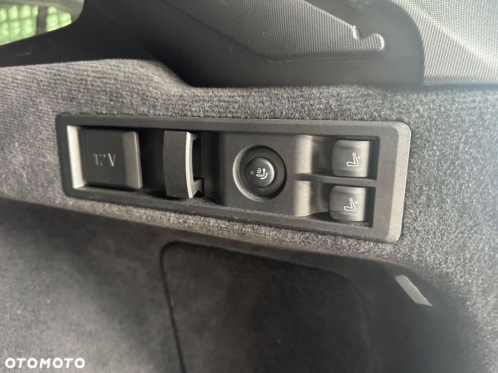 BMW Seria 3 M340i xDrive mHEV sport - 28