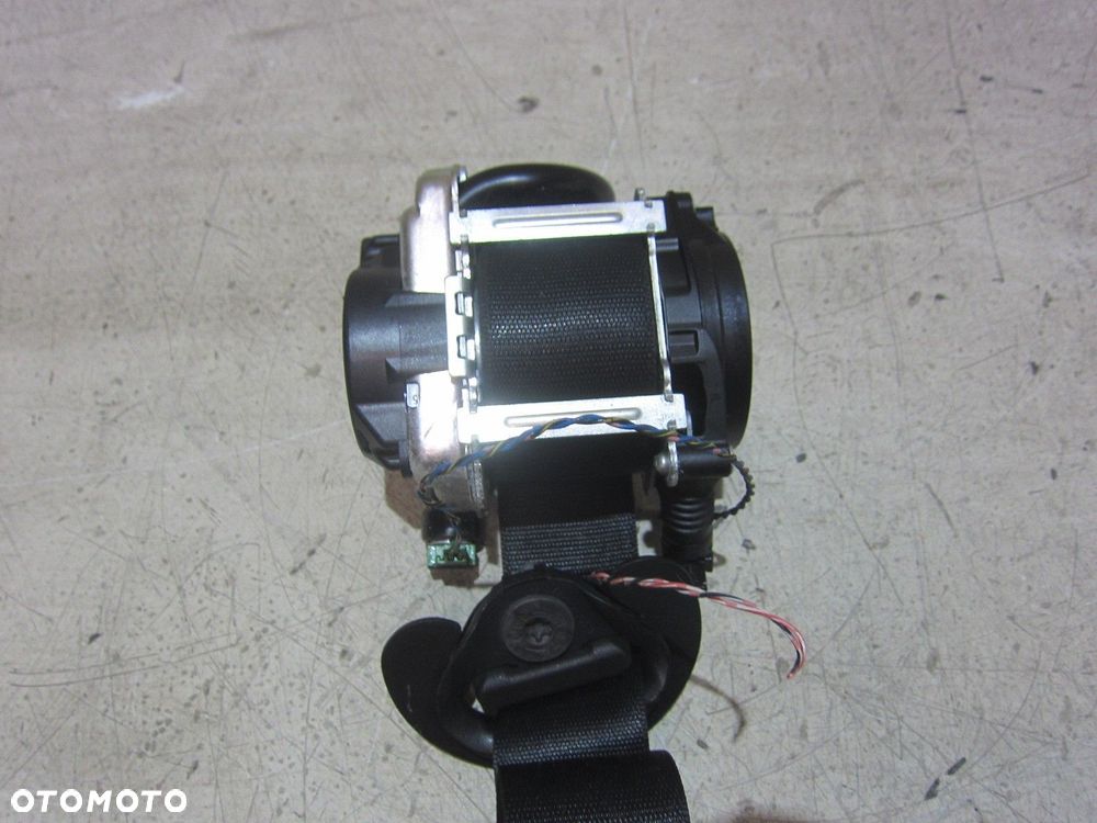 BMW X1 F48 X2 F39 NAPINACZ PAS BEZPIECZEŃSTWA LEWY KIEROWCY 72117428111 USA - 2