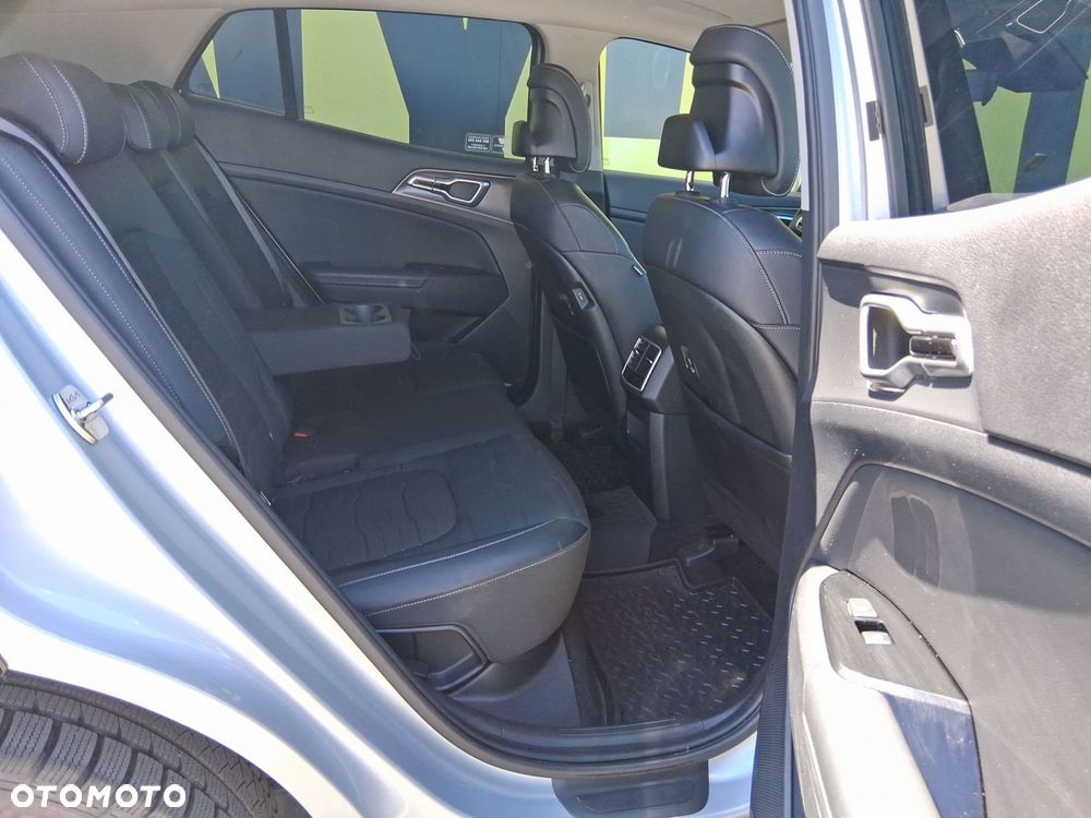 Kia Sportage 1.6 T-GDI MHEV Business Line 2WD DCT - 21