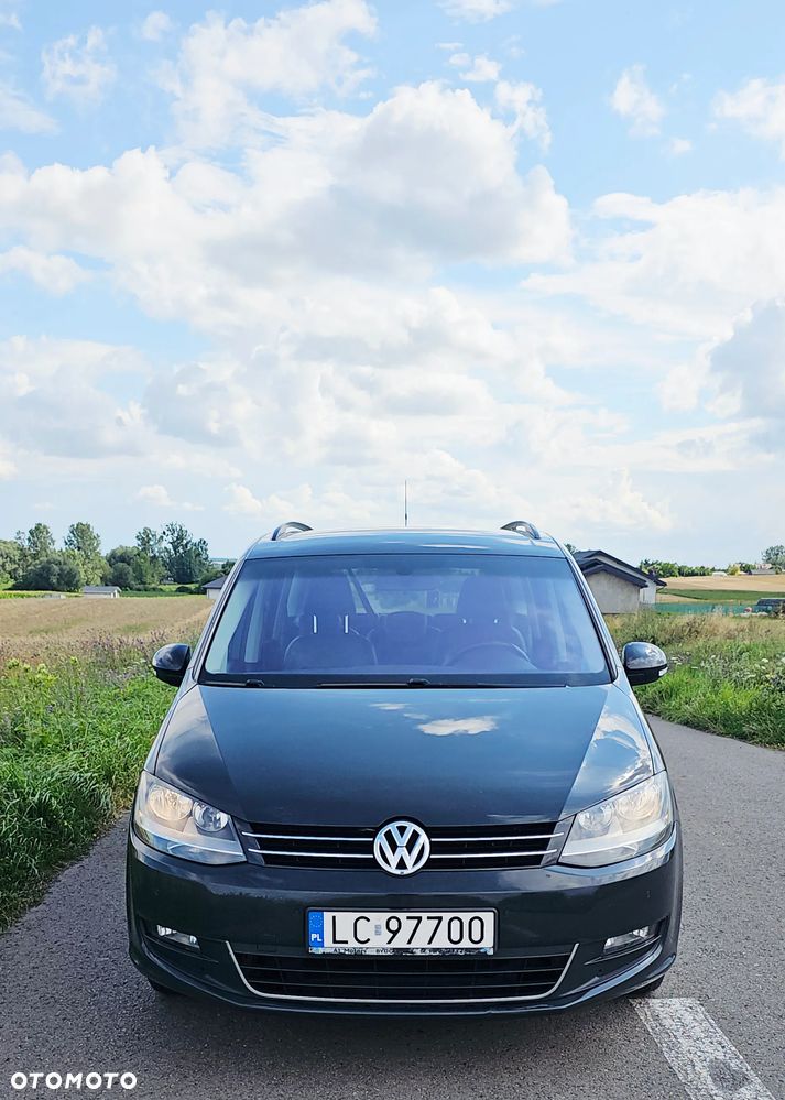 Volkswagen Sharan 2.0 TDI Highline DSG - 2