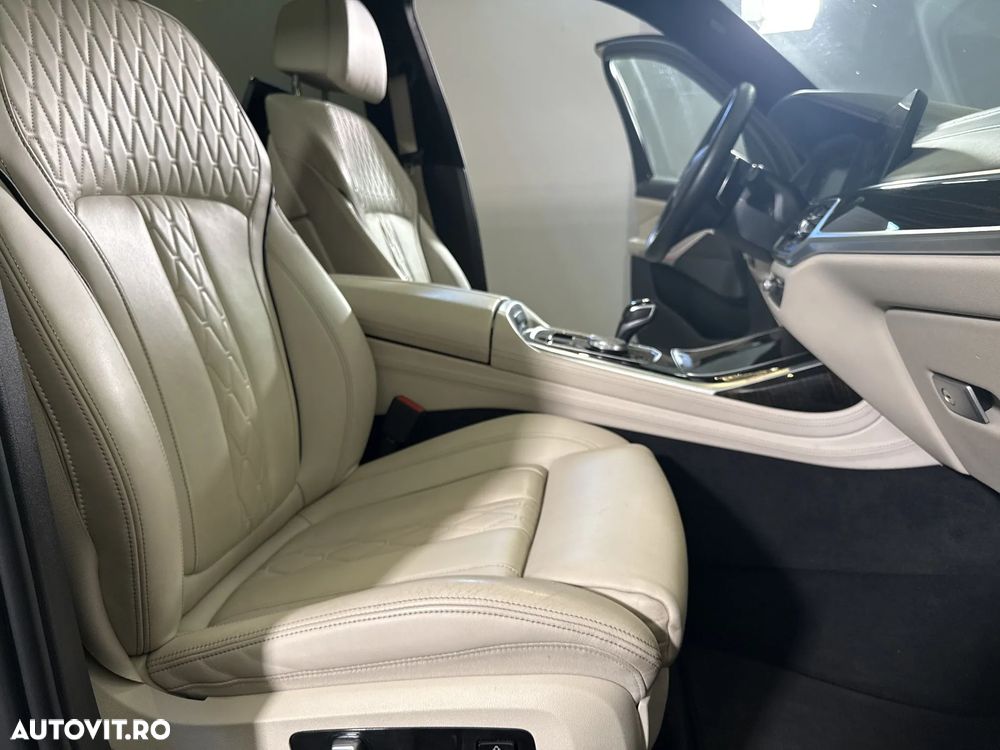 BMW X7 - 11
