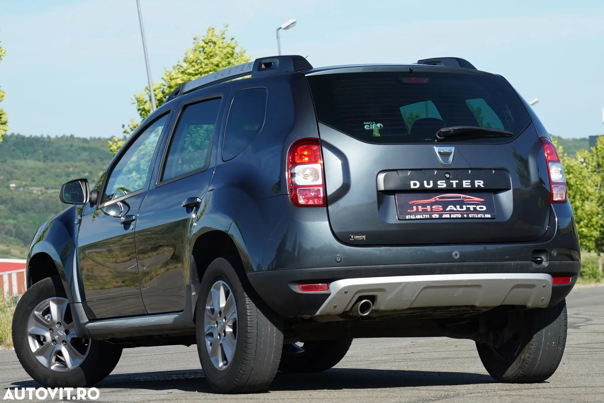 Dacia Duster 1.5 dCi 4x2 Laureate - 3