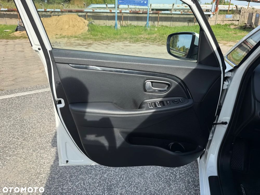 Kia Carens 1.6 GDI Edition 7 - 24