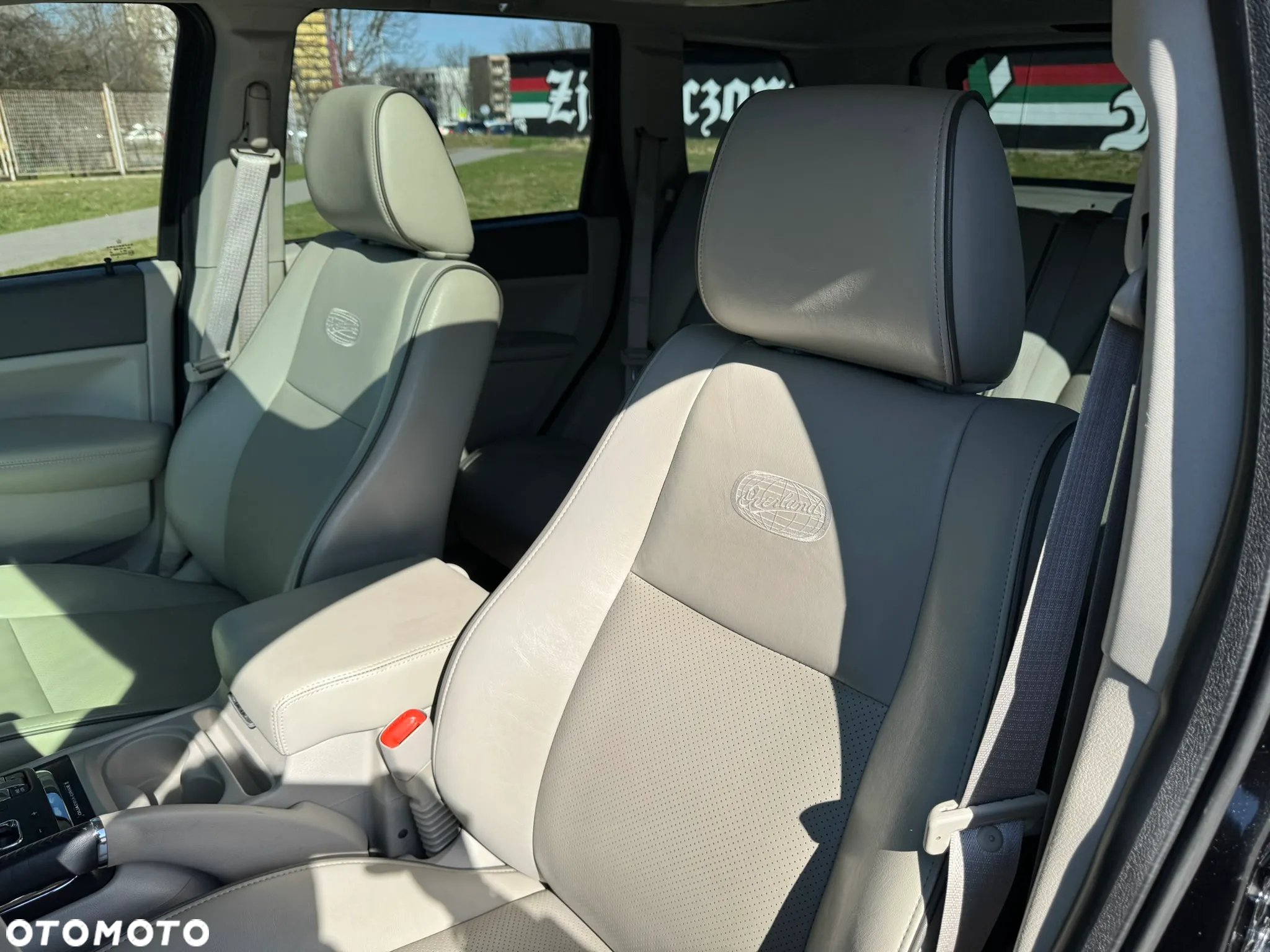 Jeep Grand Cherokee 5.7 V8 HEMI 4WD Automatik Overland - 16
