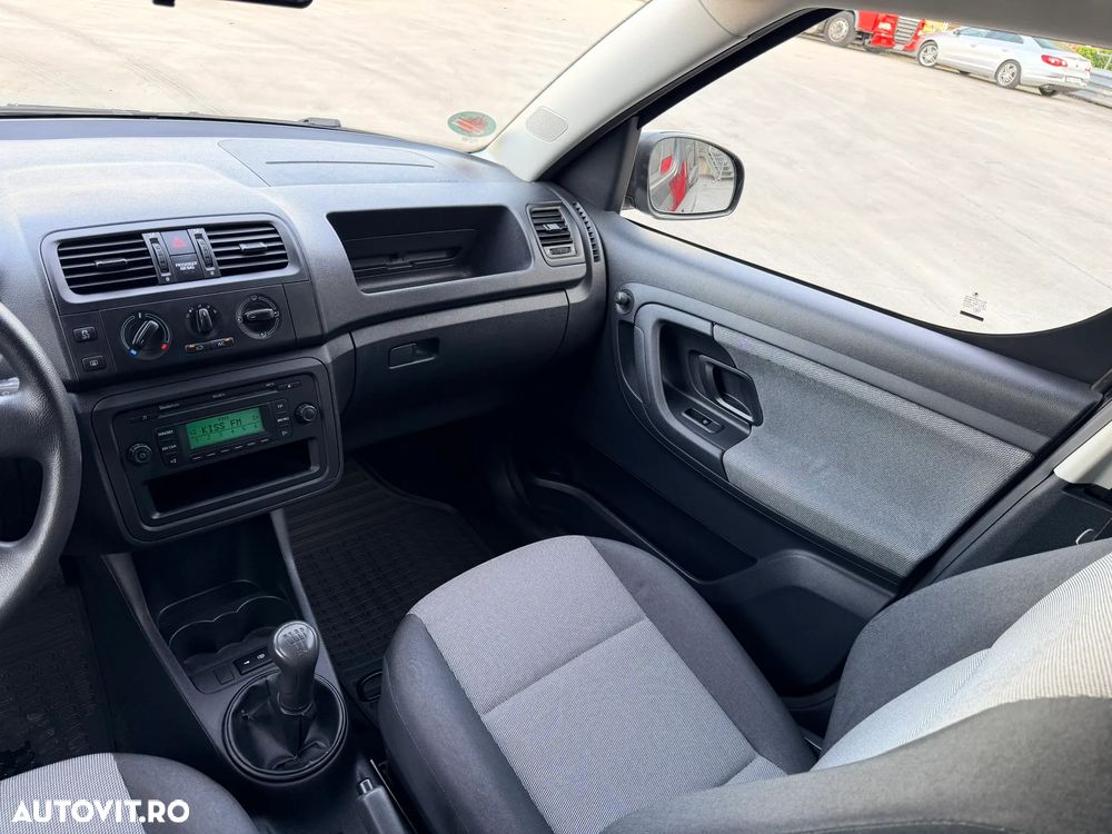 Skoda Roomster 1.2 HTP Ambition - 15