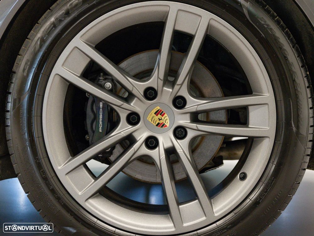 Porsche Cayenne E-Hybrid - 18
