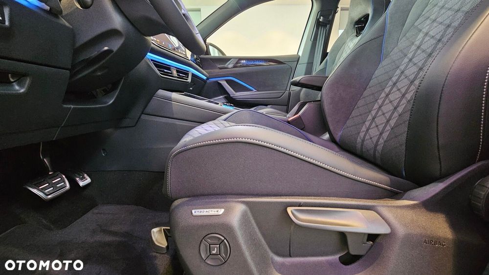 Volkswagen Tiguan - 22