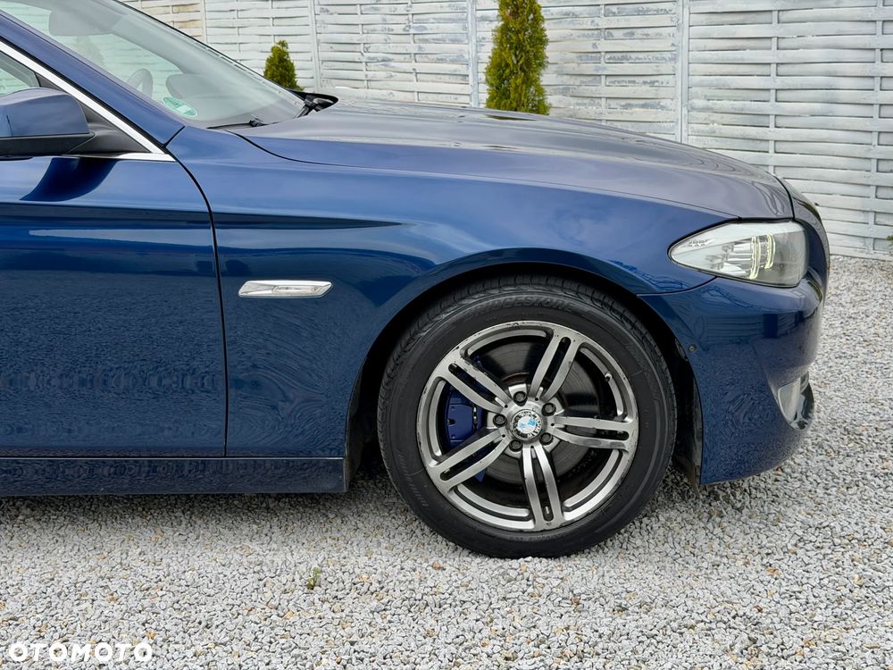 BMW Seria 5 535d xDrive Sport-Aut Modern Line - 31