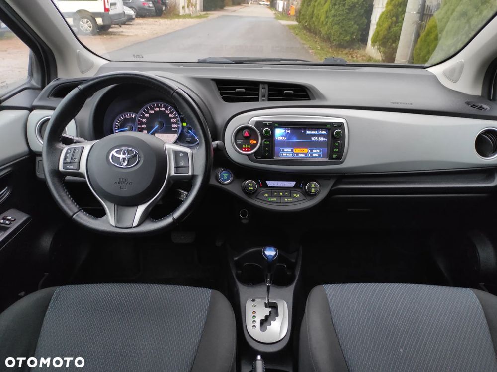 Toyota Yaris 1.5 VVT-i - 2