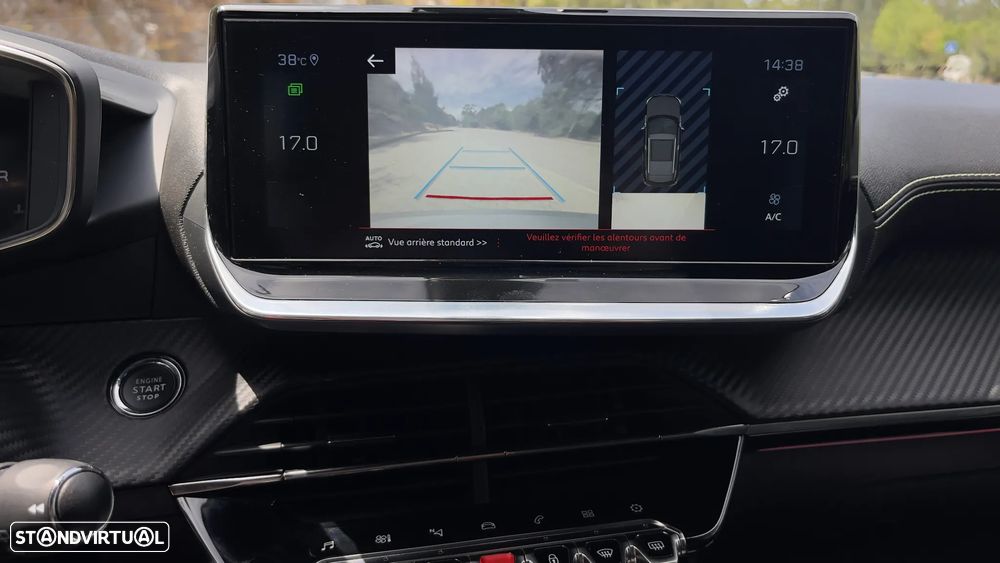Peugeot 2008 PureTech 130 EAT8 GT - 9