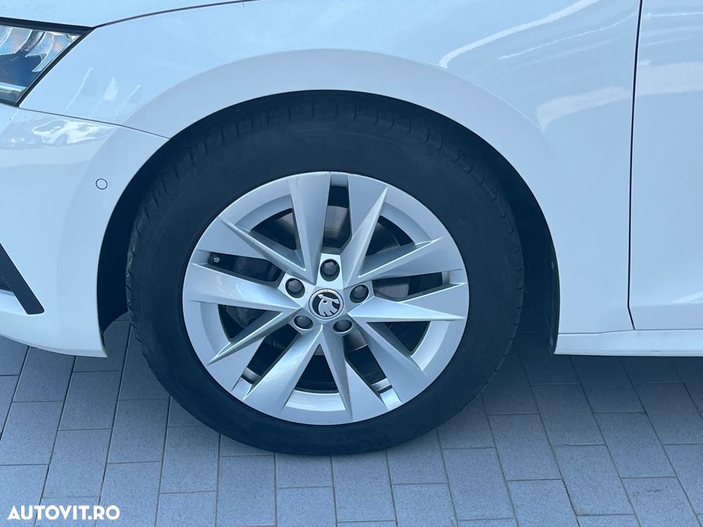 Skoda Octavia 2.0 TDI DSG Style - 5