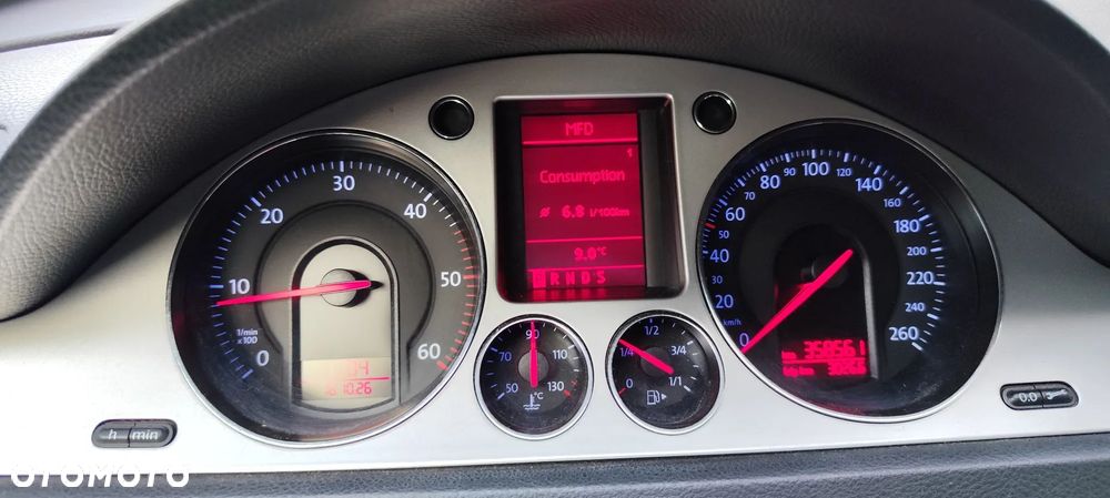 Volkswagen Passat 2.0 TDI DPF Comfortline DSG - 3