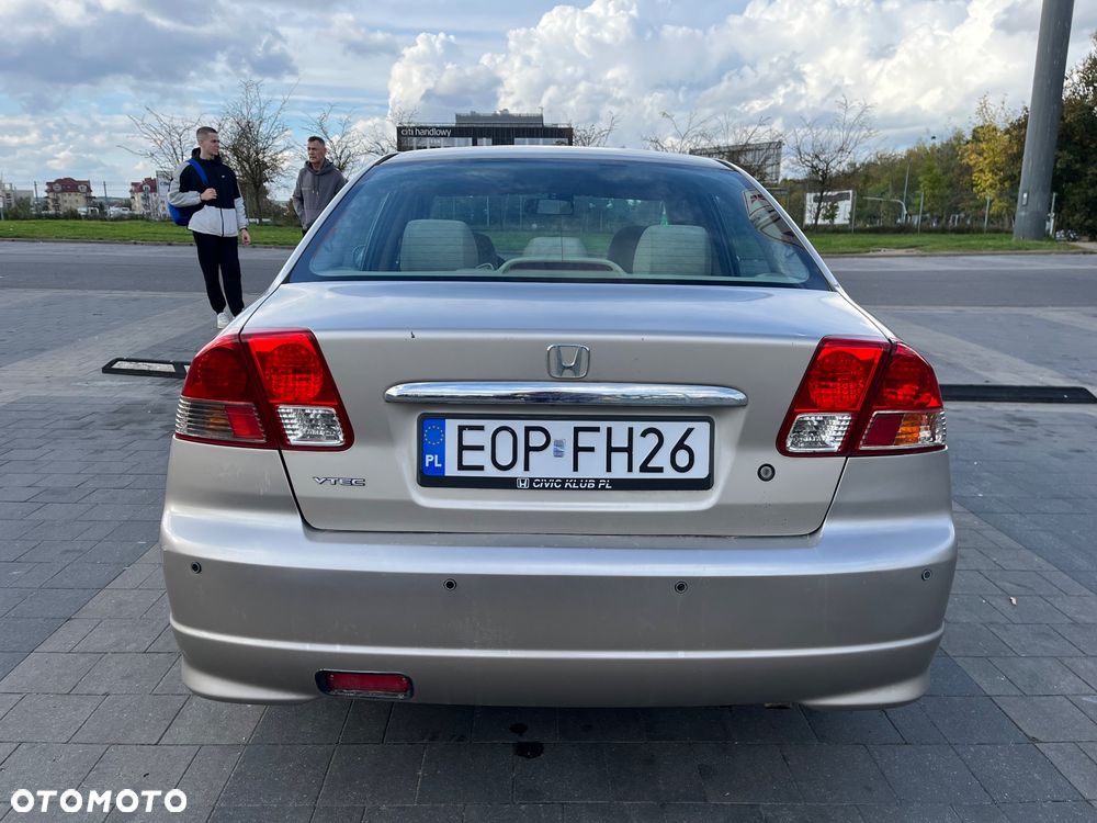 Honda Civic 1.6i LS - 4