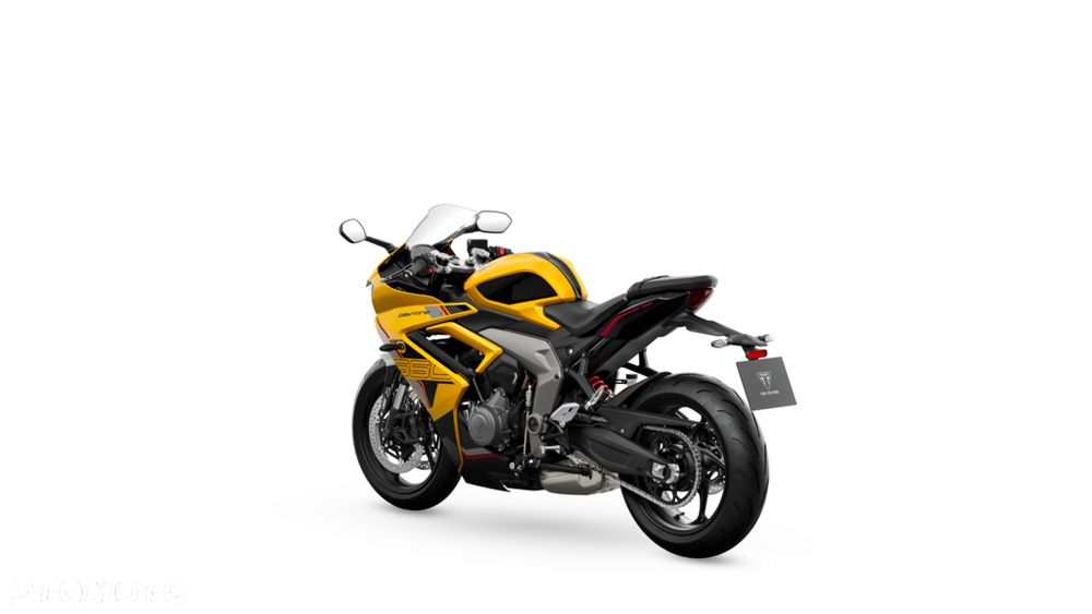 Triumph Daytona - 15