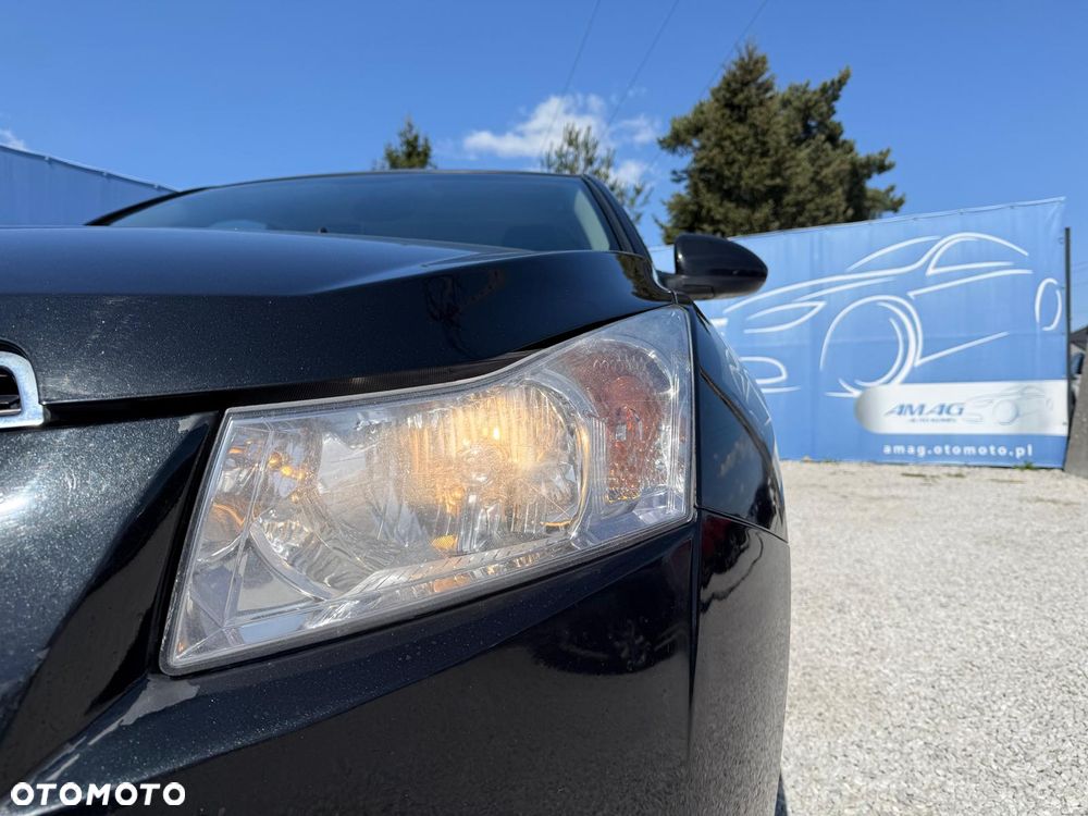 Chevrolet Cruze 1.6 LS - 10