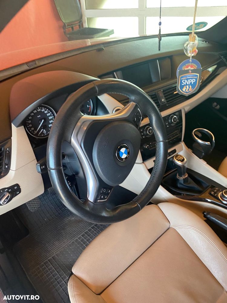 BMW X1 xDrive20d - 6