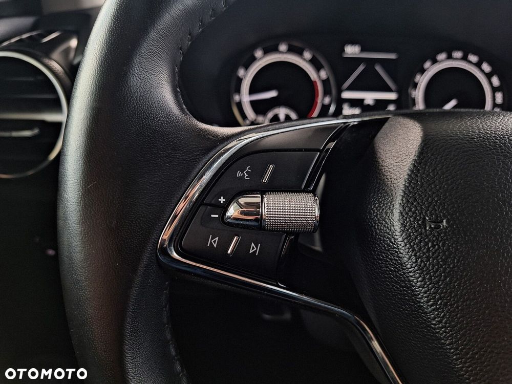 Skoda Fabia 1.0 TSI Ambition - 36