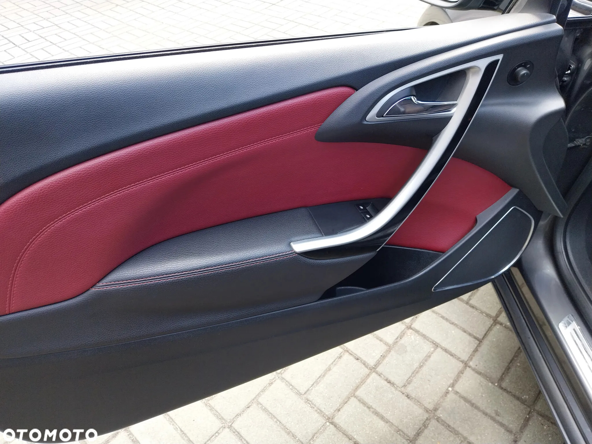 Opel Astra GTC 1.4 Turbo - 14