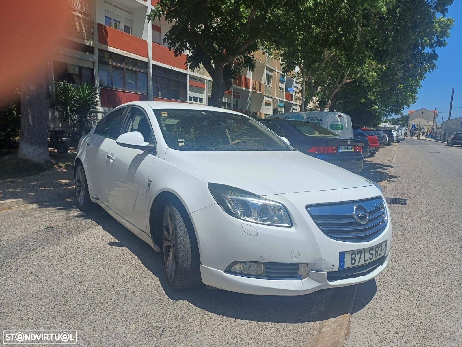 Opel Insignia - 1
