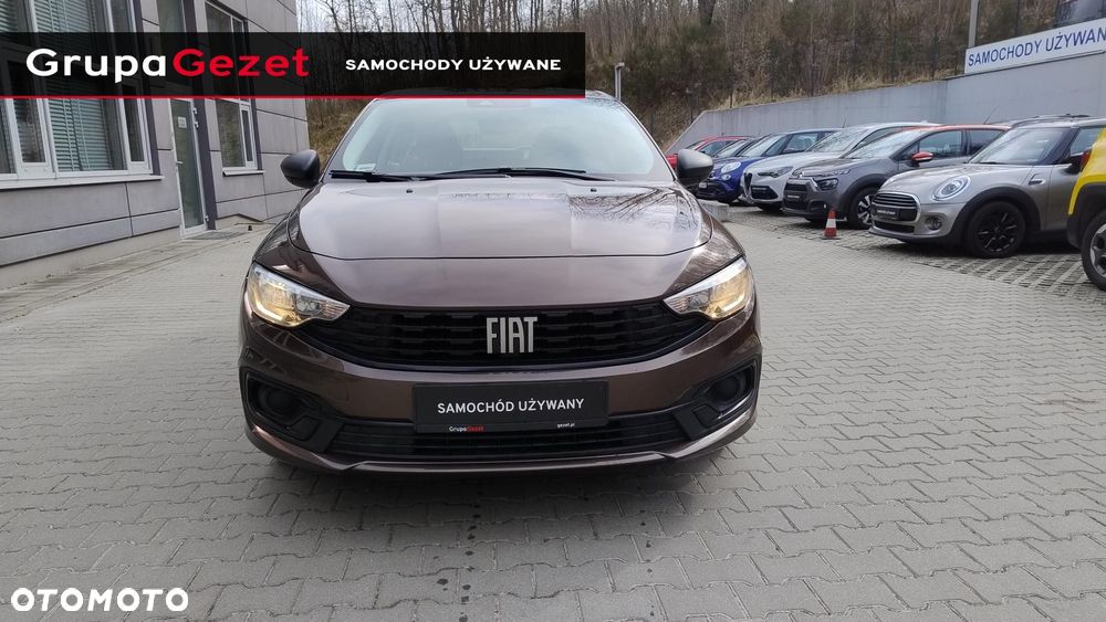 Fiat Tipo - 12