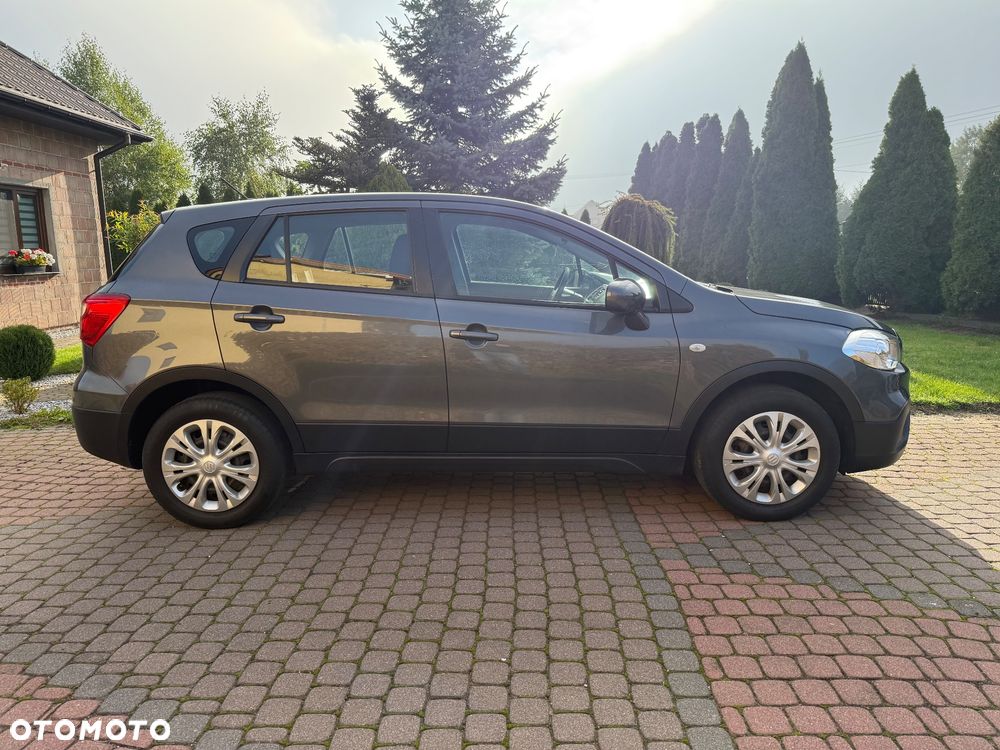 Suzuki SX4 - 4