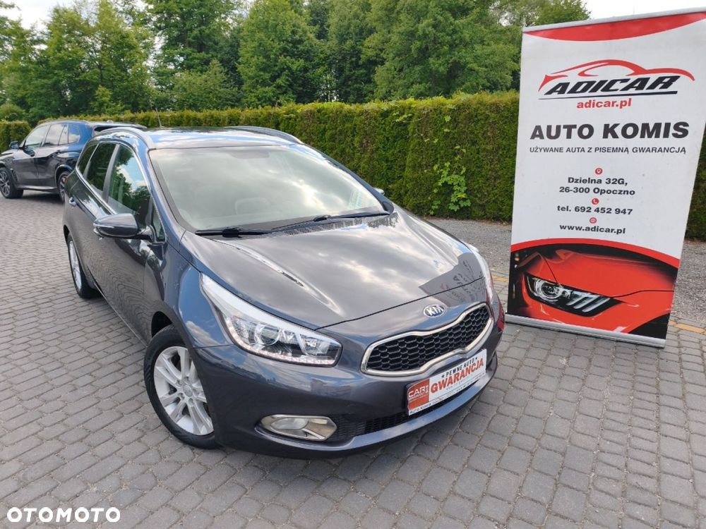 Kia Ceed - 4