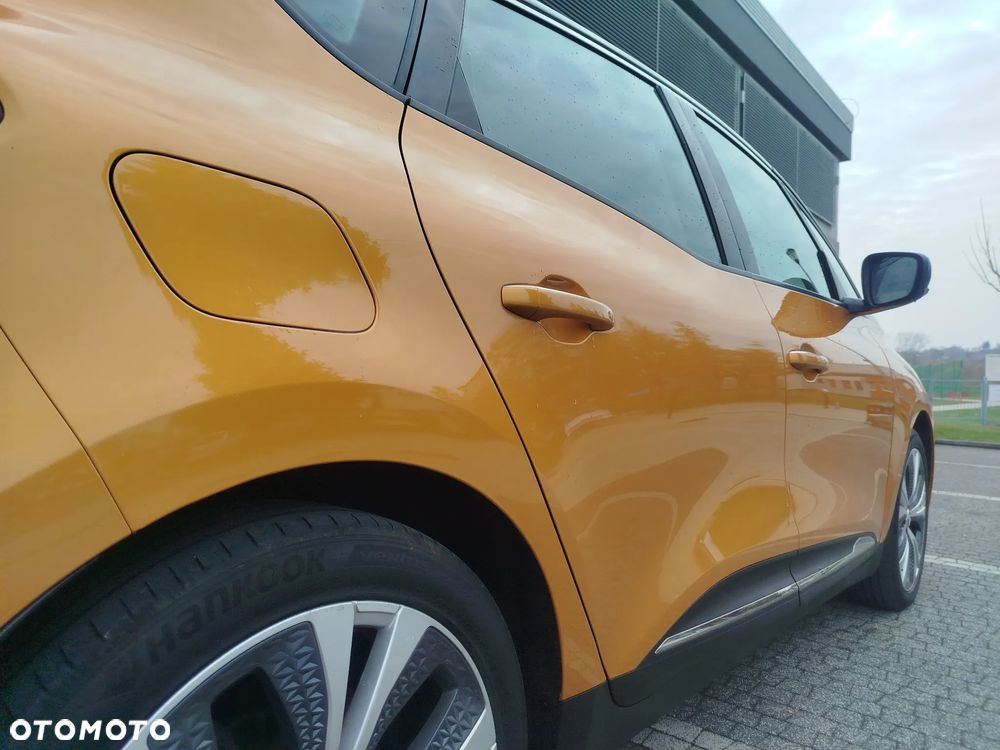 Renault Scenic ENERGY TCe 130 S&S Paris - 32