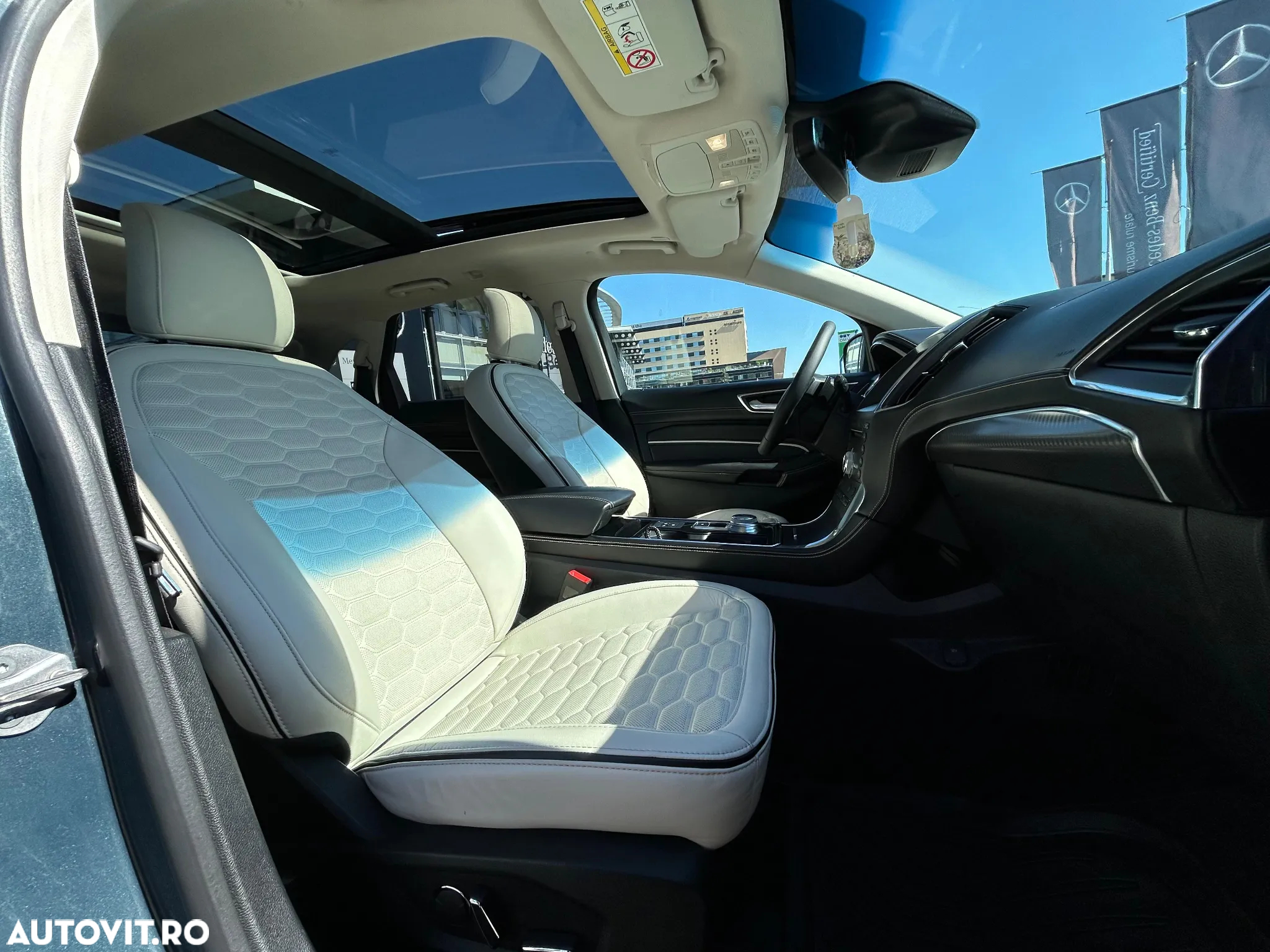 Ford Edge 2.0 Panther A8 AWD Vignale - 12