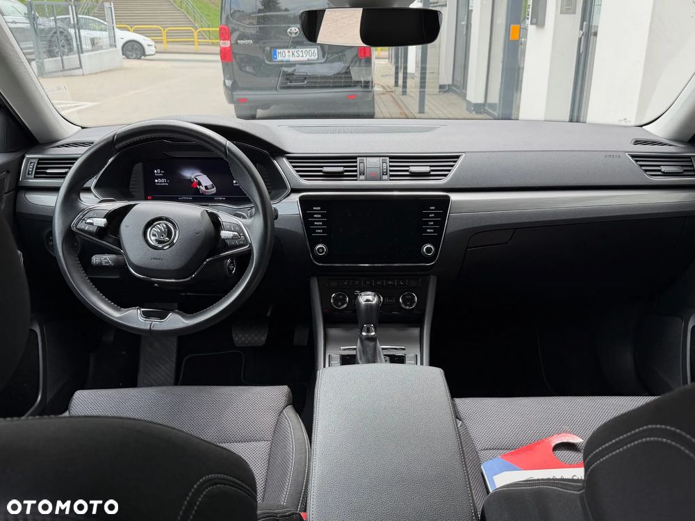 Skoda Superb 2.0 TDI Style DSG7 - 30
