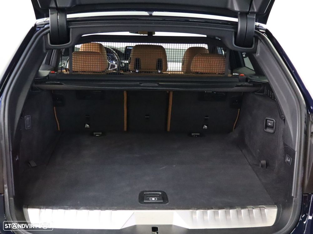BMW 530 e Line Luxury - 26