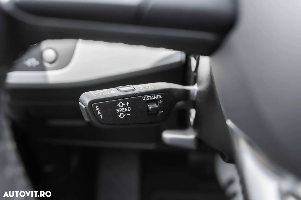 Audi A4 Limuzina 35 TDI S tronic MHEV S Line - 17