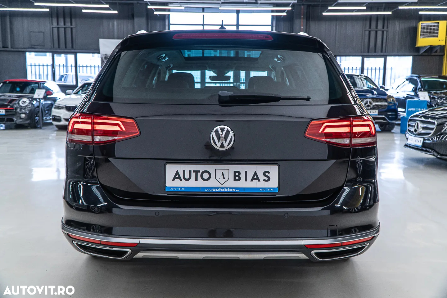 Volkswagen Passat Alltrack 2.0 TDI SCR 4Motion DSG (BMT) - 25