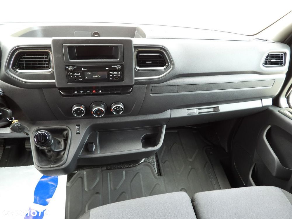 Renault MASTER PLANDEKA WINDA 10 PALET WEBASTO TEMPOMAT LEDY PNEUMATYKA KLIMATYZACJA  165KM - 34